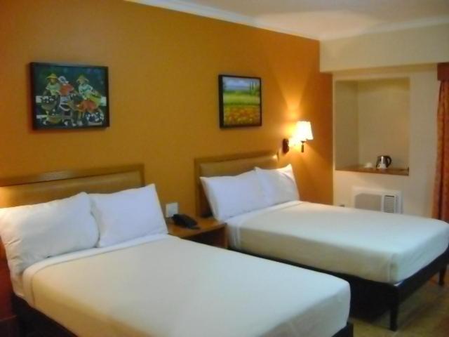לאואג Pamulinawen Hotel חדר תמונה