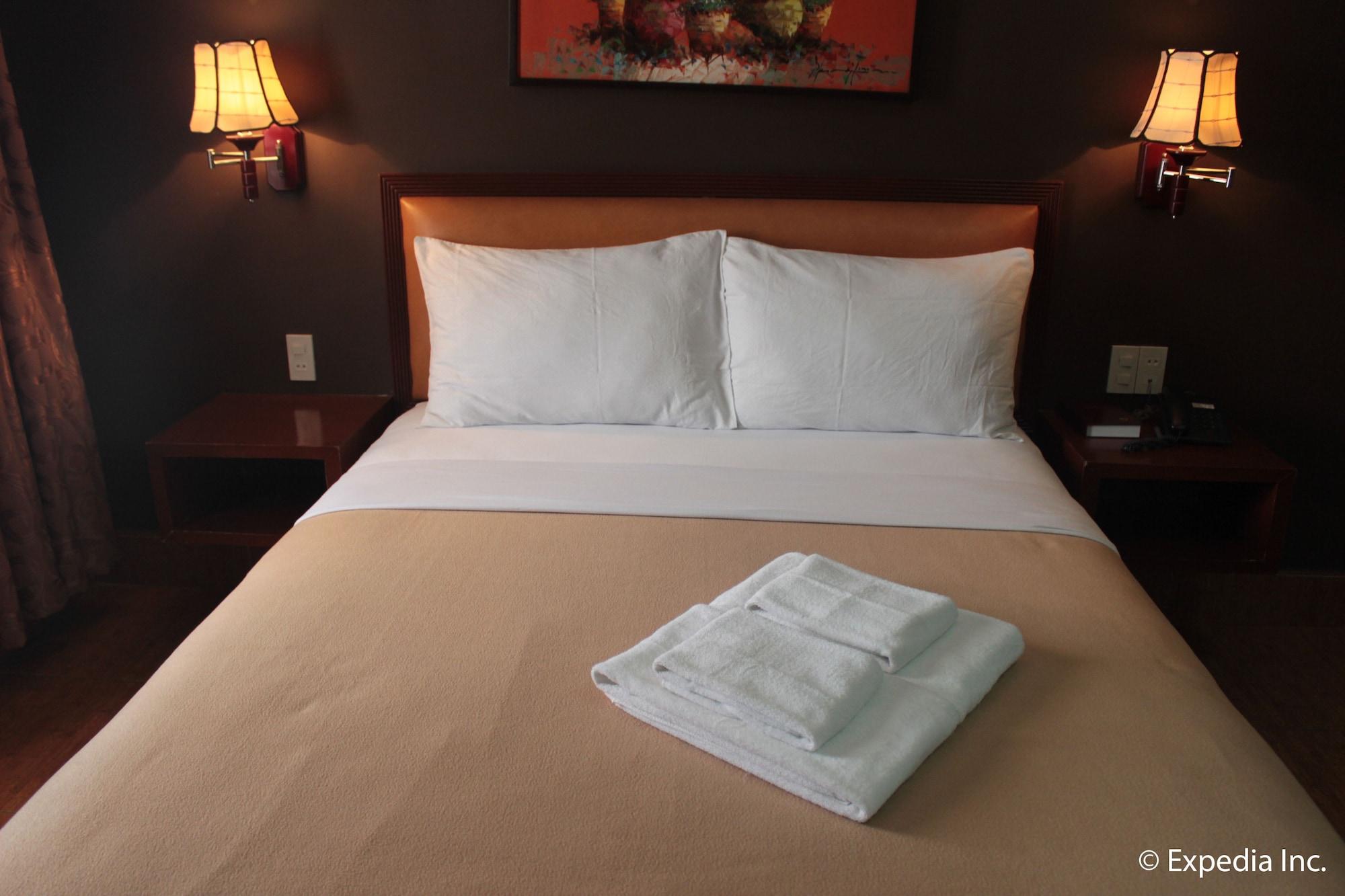 לאואג Pamulinawen Hotel מראה חיצוני תמונה