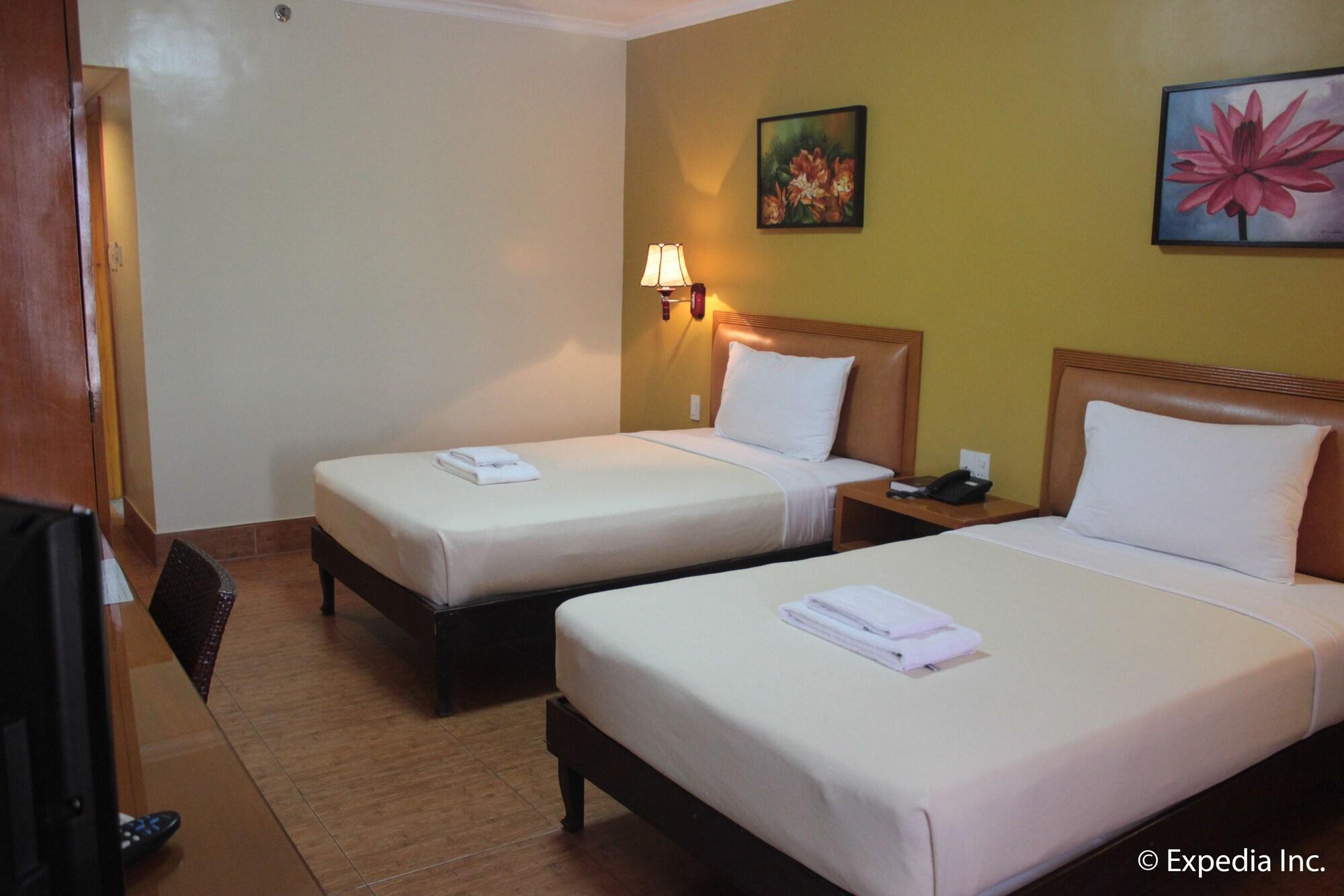 לאואג Pamulinawen Hotel מראה חיצוני תמונה