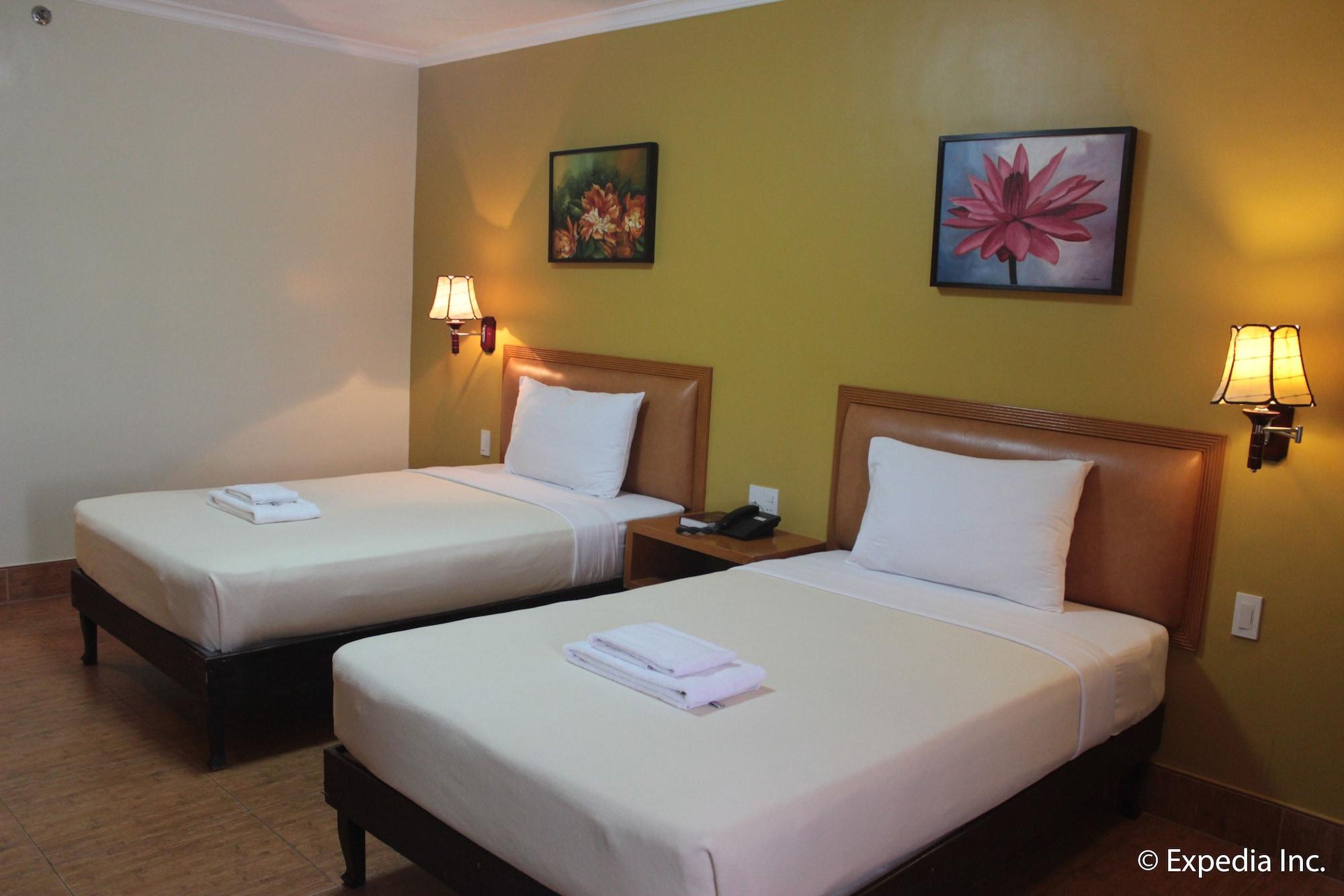 לאואג Pamulinawen Hotel מראה חיצוני תמונה