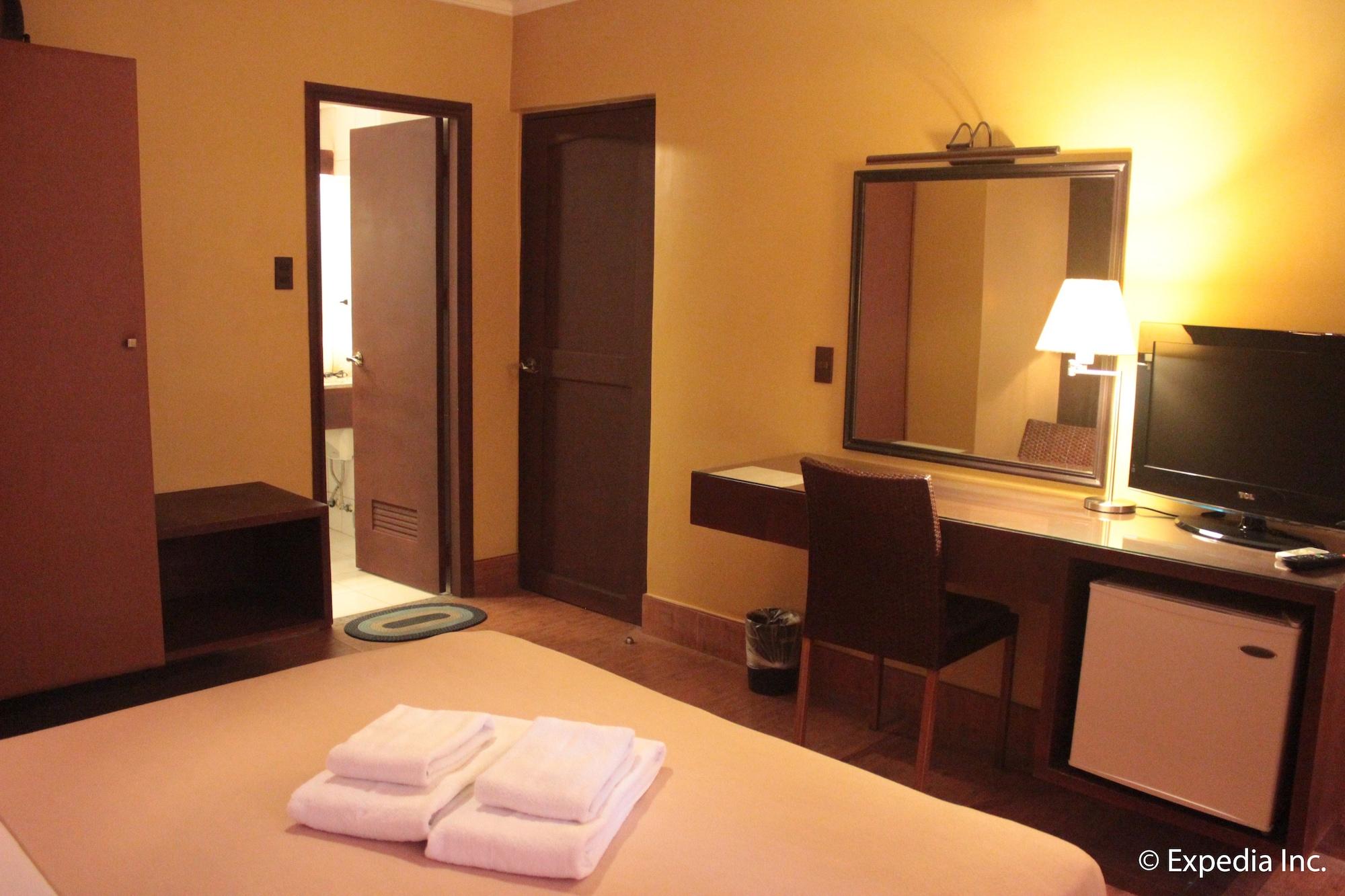 לאואג Pamulinawen Hotel מראה חיצוני תמונה