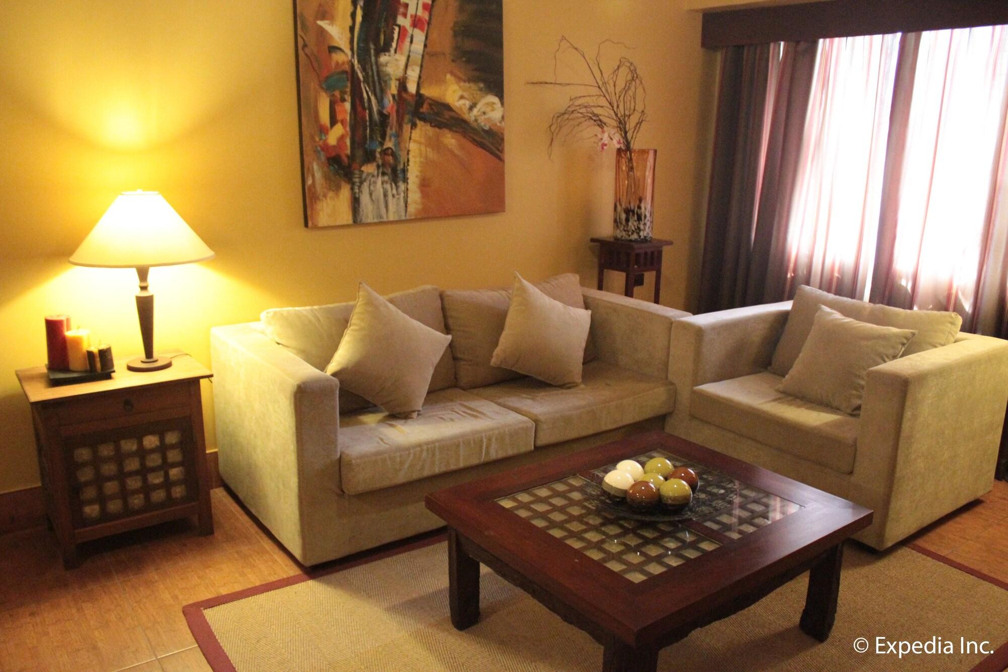 לאואג Pamulinawen Hotel מראה חיצוני תמונה