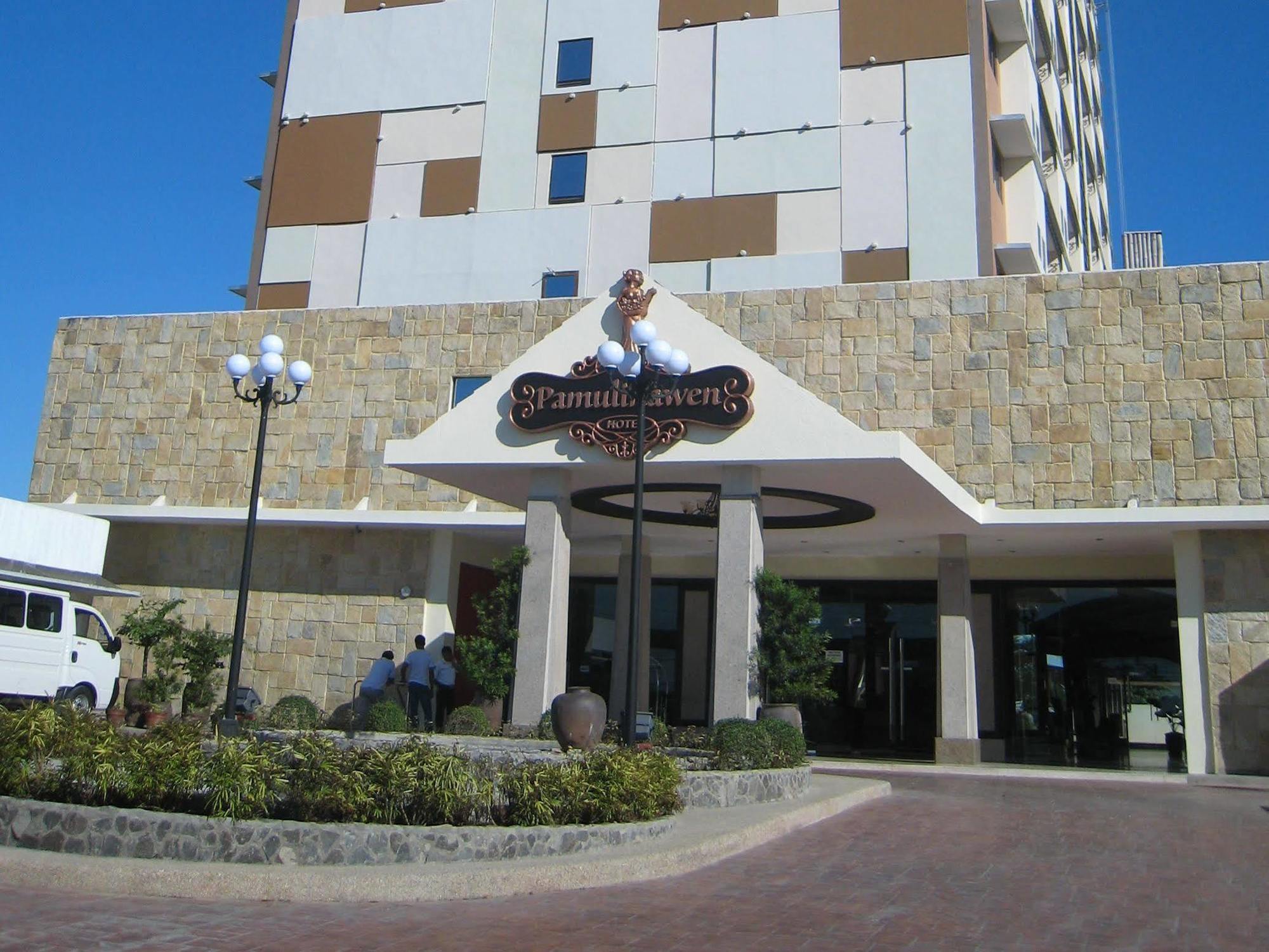 לאואג Pamulinawen Hotel מראה חיצוני תמונה