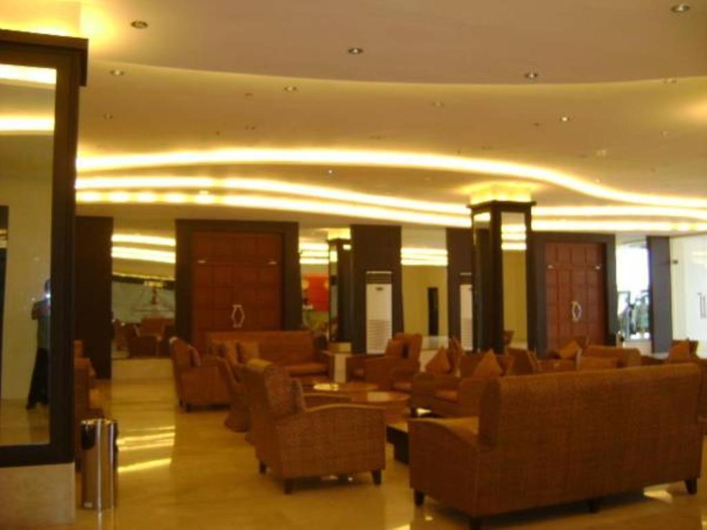 לאואג Pamulinawen Hotel מראה חיצוני תמונה
