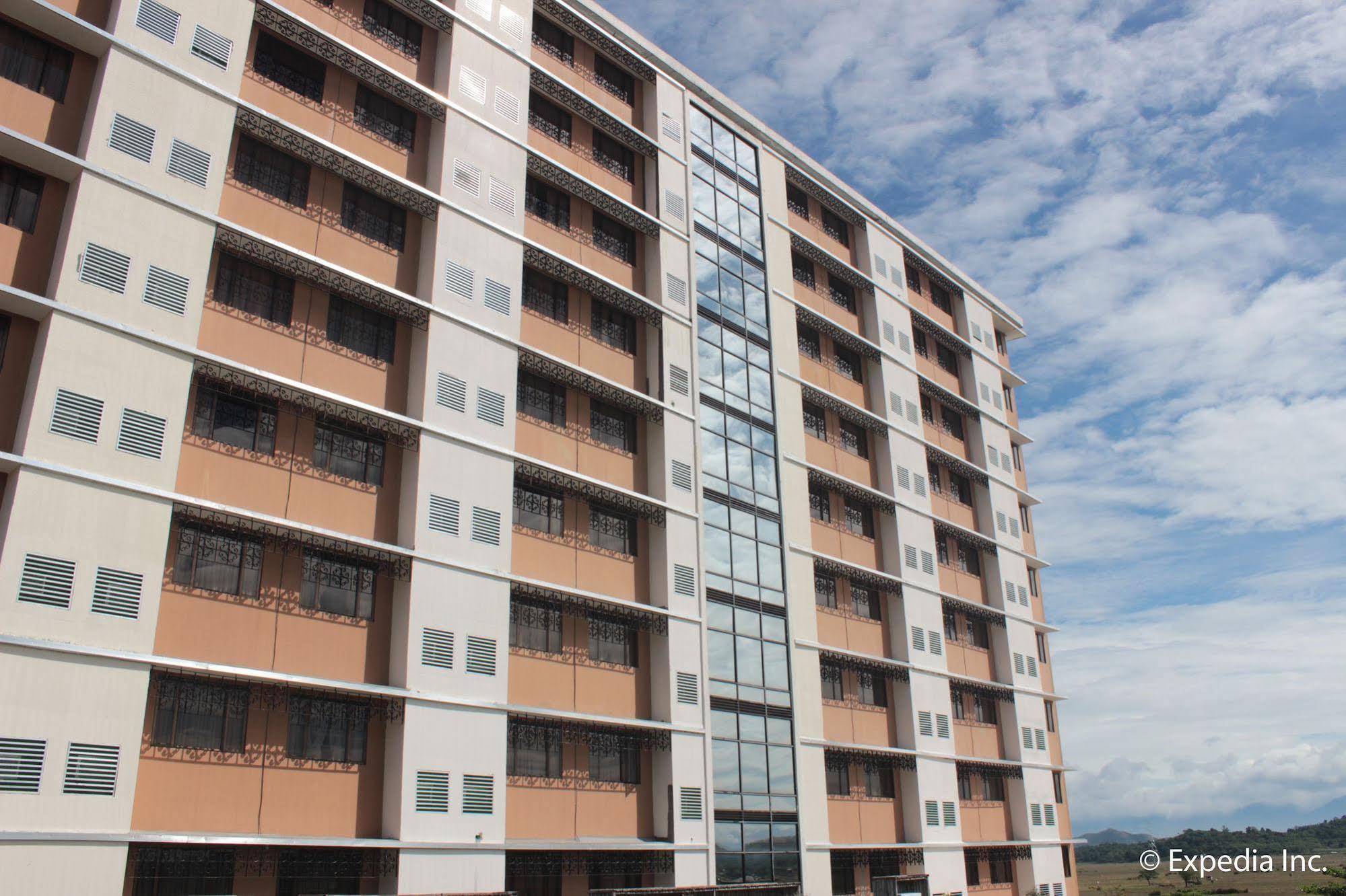 לאואג Pamulinawen Hotel מראה חיצוני תמונה